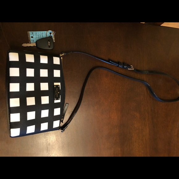 kate spade Handbags - Kate Spade crossbody purse